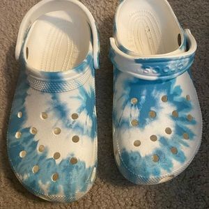 Tie Dye White and Blue Crocs